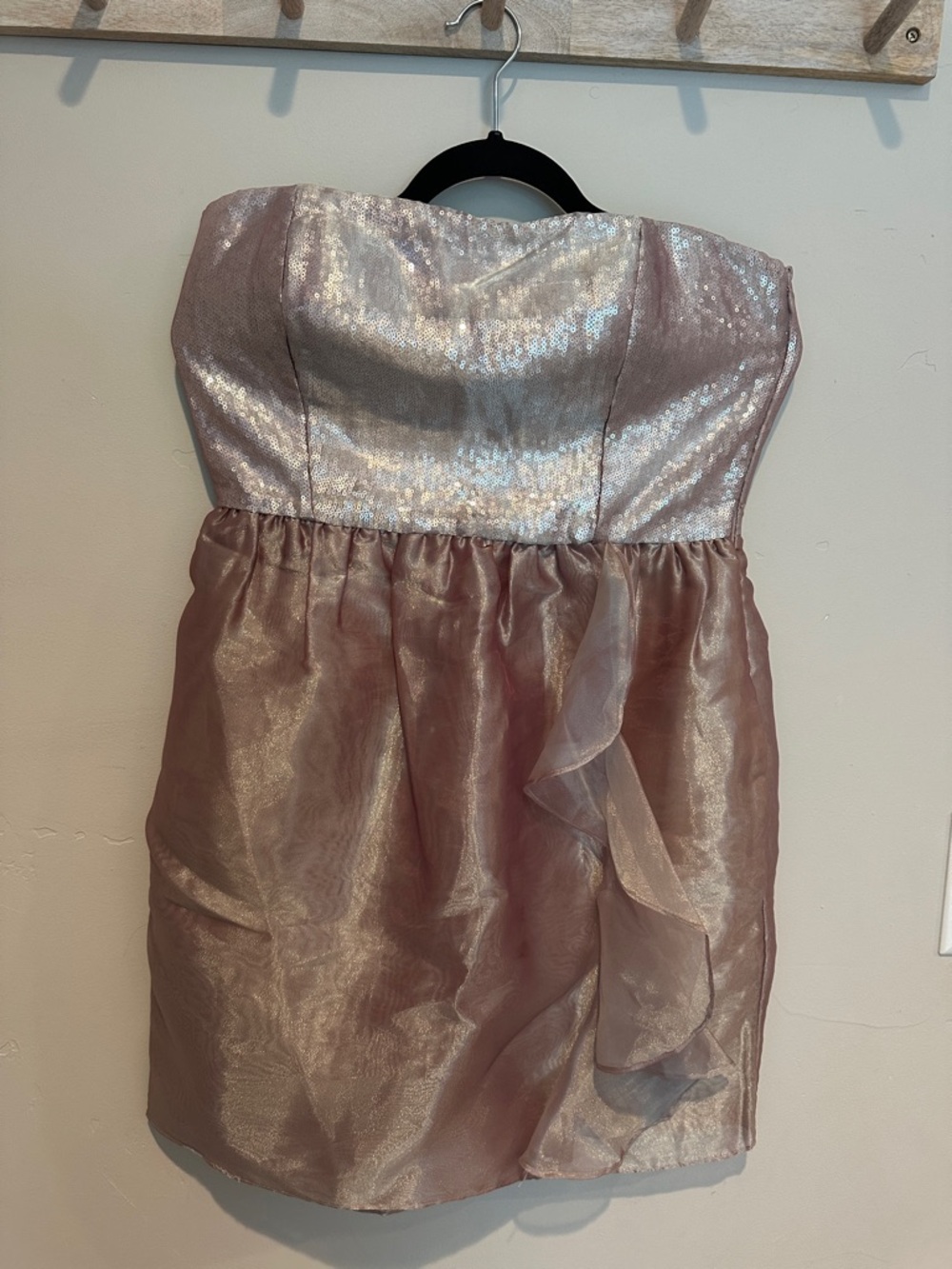 Calvin Klein Sparkling Rose Gold Strapless Party Dress